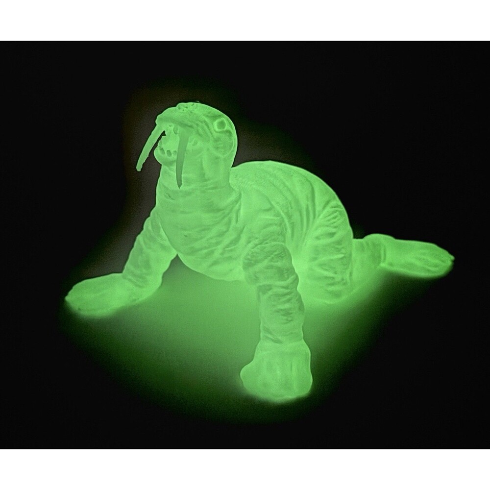 Maguma Kaiju Giant Walrus Gorath Glow In The Dark Toy Monster 4” Toy Figure
